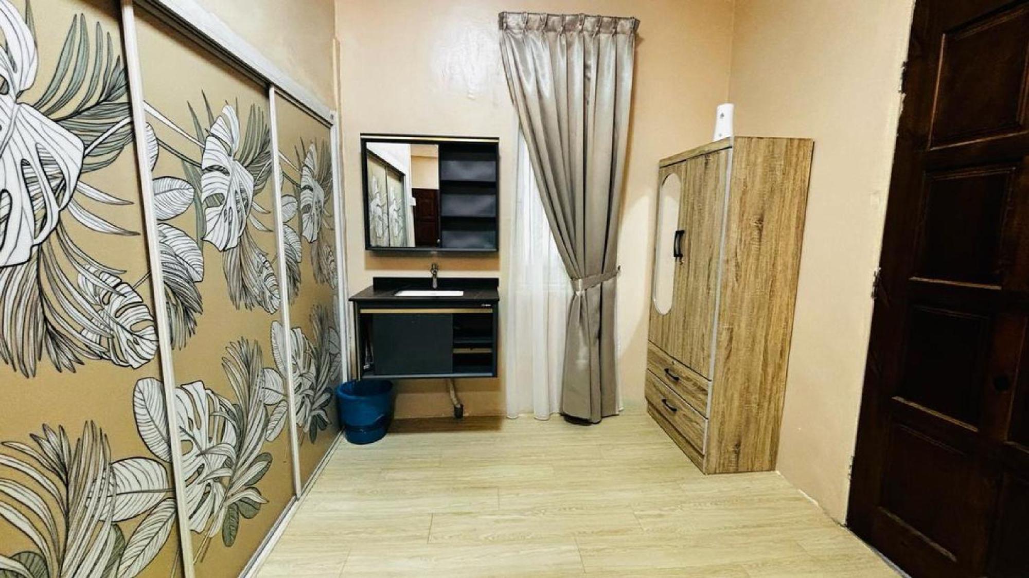 Capital O 91126 The Raga Chalet Yan Εξωτερικό φωτογραφία